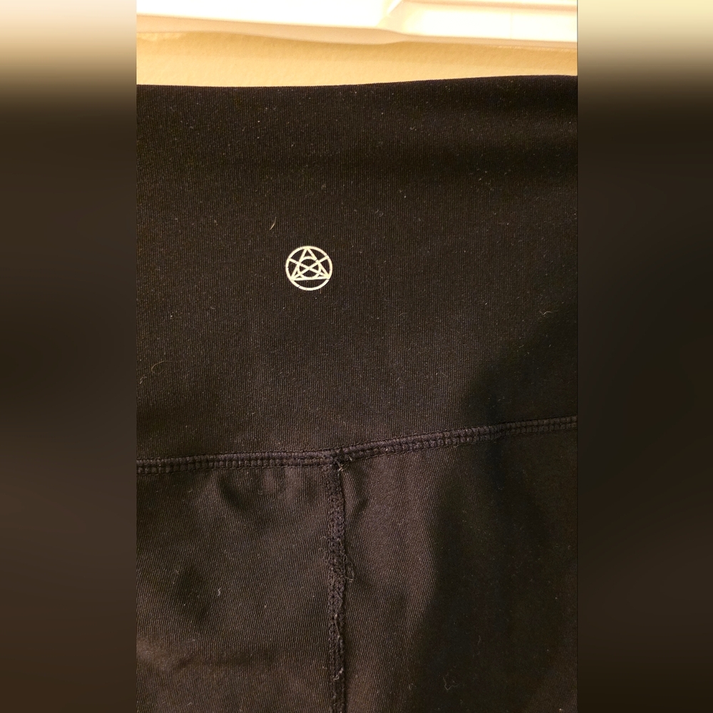 Tesla Womens Classic Black Leggings (Size Large)‎ - Picture 8 of 14